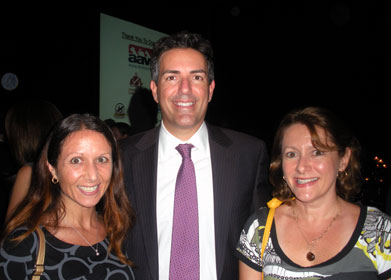 Brenda Morris, Wayne Pacelle, Kim Williams (me!) at the 2010 TAFA Conference