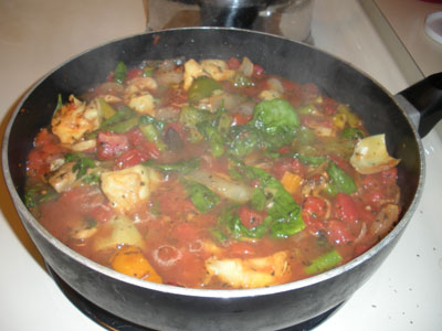 Pasta sauce cooking. Yum!